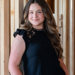 imgi_17_Untitled-design-18 headshot